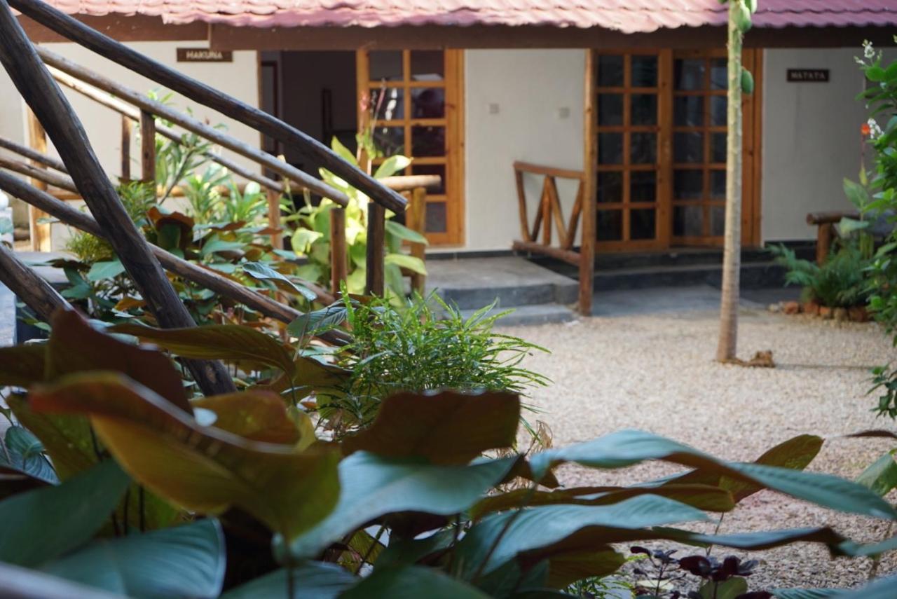 La Fontana Restaurant&Bungalows Nungwi Luaran gambar