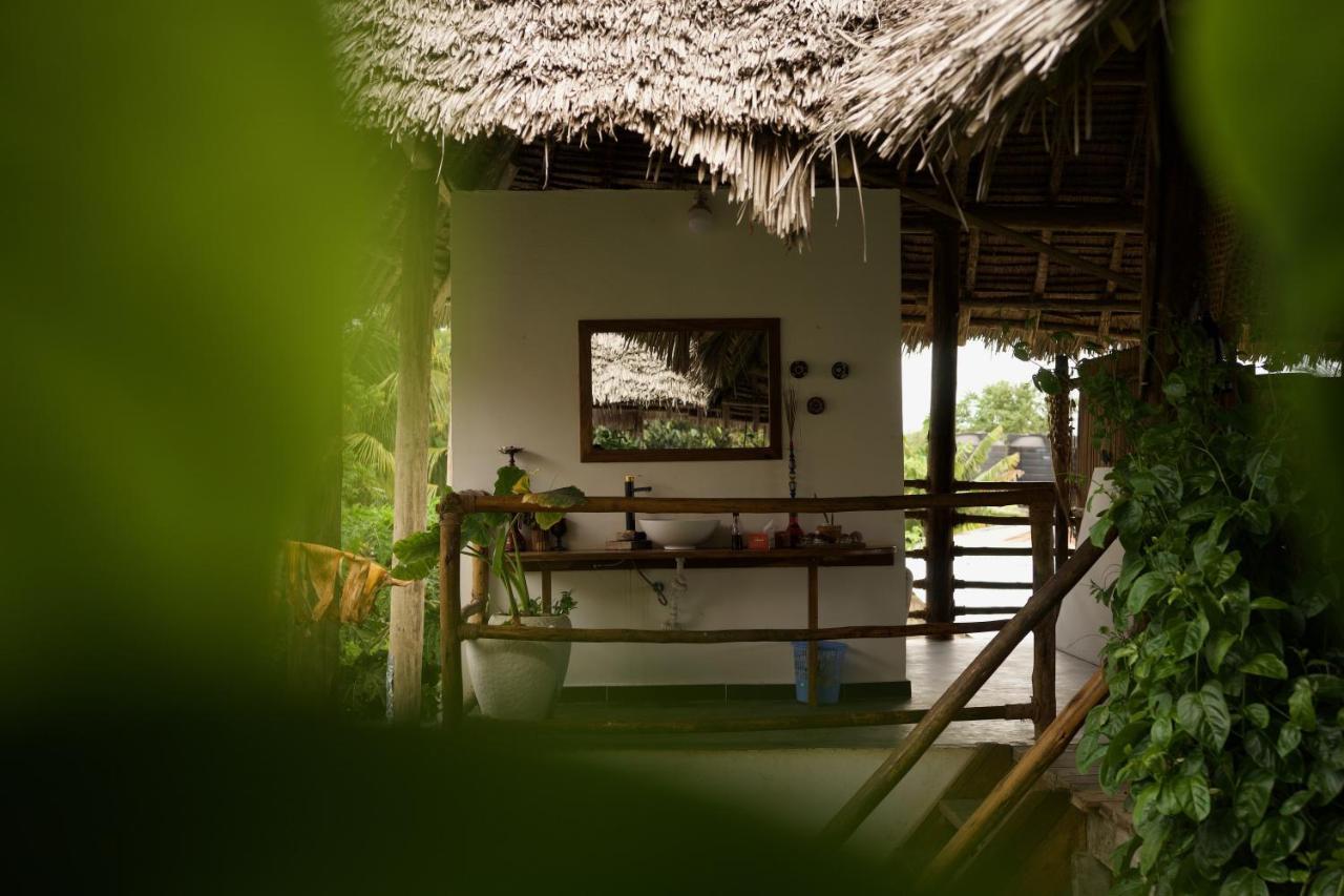 La Fontana Restaurant&Bungalows Nungwi Luaran gambar